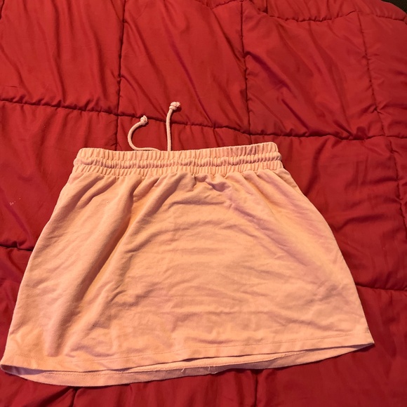 Pink skirt - Picture 2 of 3